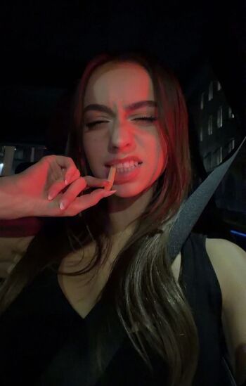 Full leaked Nnayetakk  page private onlyfans photo