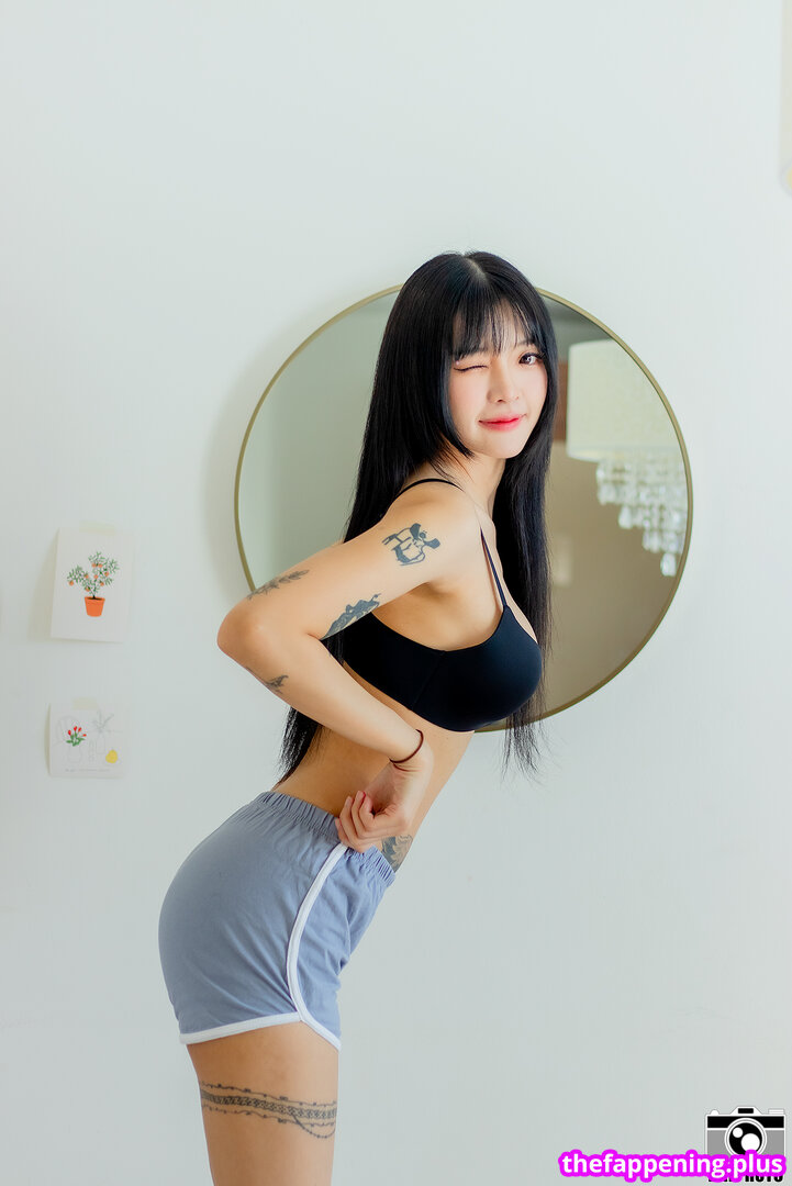 https: / nnewys Naakte OnlyFans Foto #23