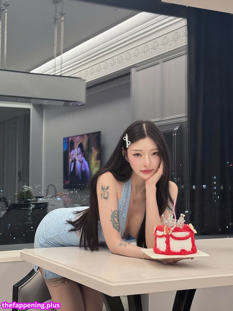 nnewy / nnewys Naken OnlyFans Foto #64