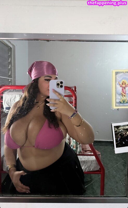 Nnvhia / n_mrhia Nude OnlyFans Photo #62