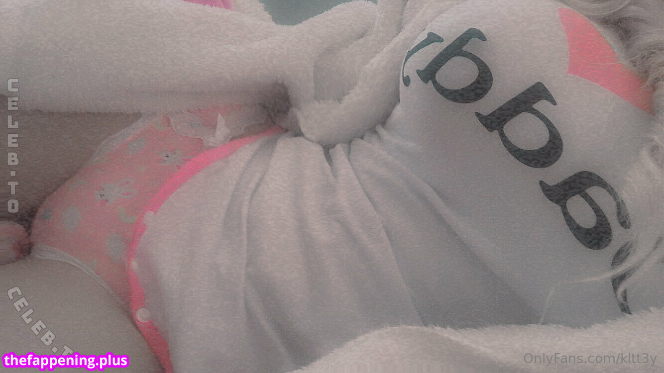 https: / kltt3y / nnyxie Nagie OnlyFans Zdjęcie #32