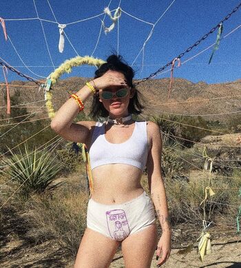 Full leaked Noah cyrus private onlyfans photo