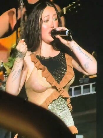 Full leaked Noah cyrus page private onlyfans photo