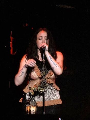 Full leaked Noah cyrus page private onlyfans photo