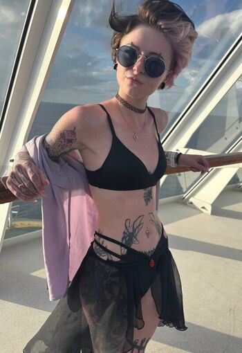 Full leaked Noteasybeinwheezy private onlyfans photo