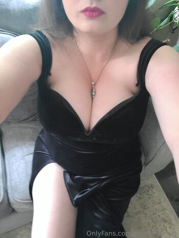 Full leaked Notsafeforcon private onlyfans photo
