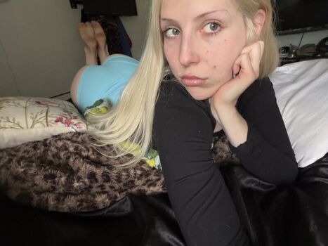 Full leaked Noturavgblnde private onlyfans photo