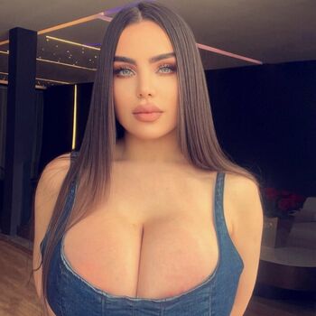 Full leaked Noure sahli private onlyfans photo