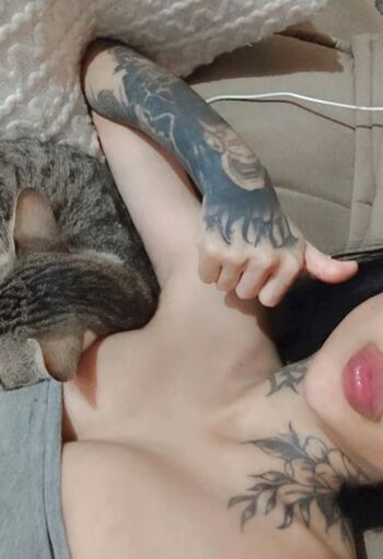 Full leaked Novinhas com peitos pequenos private onlyfans photo