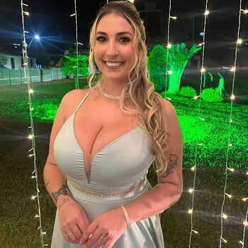 Novinhas Peitudas