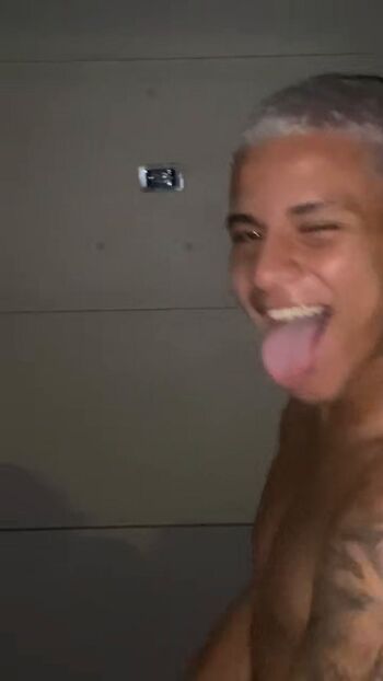 Full leaked Novinhas rabudas page private onlyfans photo
