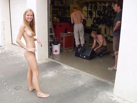 Full leaked Nude in public page private onlyfans photo