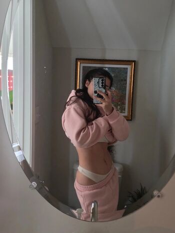 Full leaked Baby ameliia/ private onlyfans photo