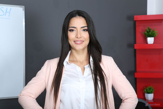 Nuria Millan ????????