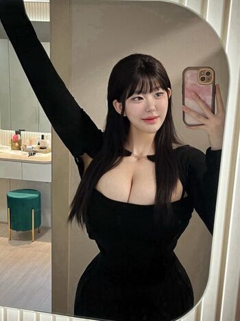 Full leaked Nxyxonan private onlyfans photo