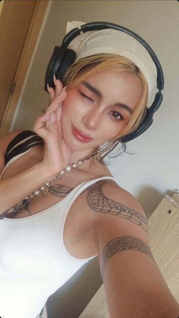 Full leaked Nyaaati page private onlyfans photo