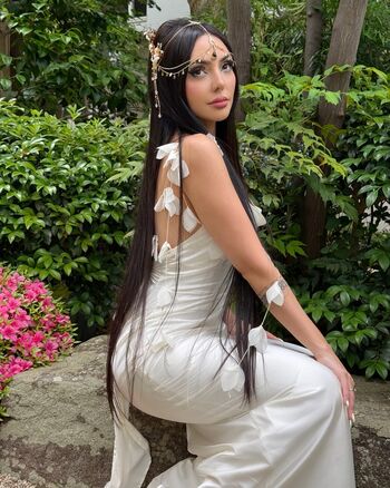 Nyvi Estephan