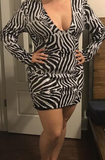 Full leaked Officewife private onlyfans photo