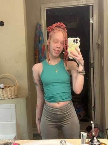Full leaked Officialshayydee private onlyfans photo