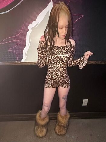 Full leaked Officialshayydee private onlyfans photo