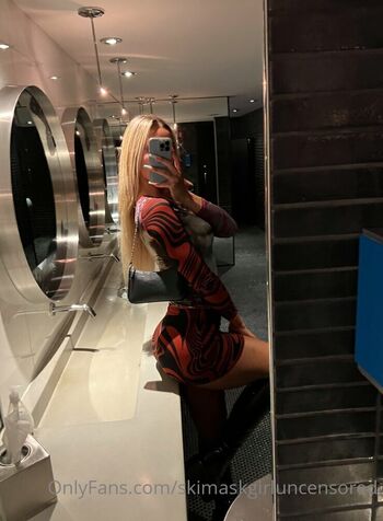 Full leaked Officialskimaskgirl private onlyfans photo