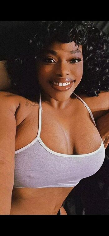 Full leaked Ohheypoet private onlyfans photo