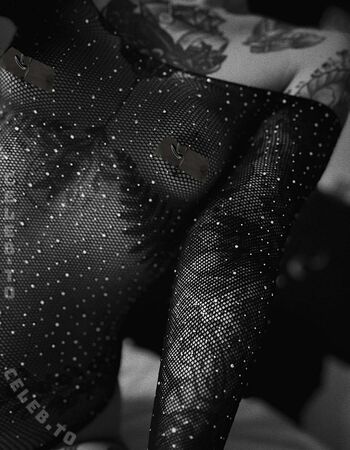 Full leaked Ohmymind private onlyfans photo