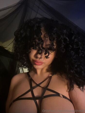 Full leaked Ohthasmat private onlyfans photo