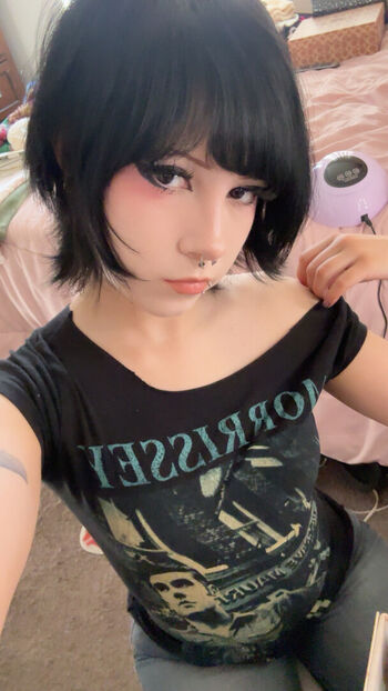 Full leaked Okneesuh page private onlyfans photo