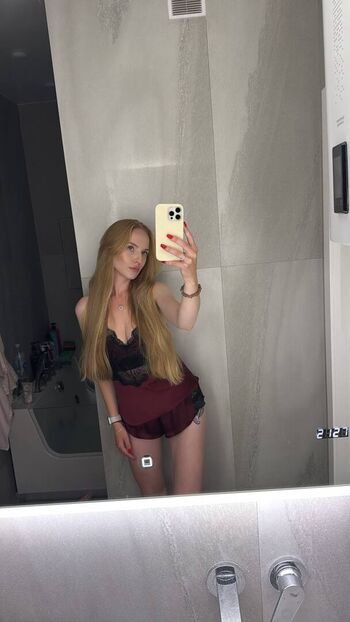 Full leaked Oksana neveselaya private onlyfans photo