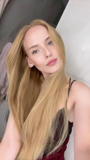 Oksana Neveselaya