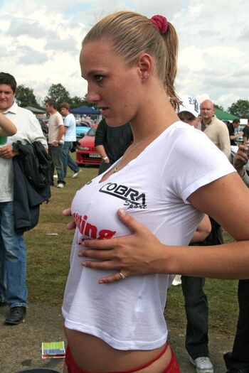 Full leaked Old car show models private onlyfans photo