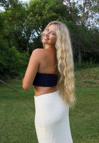Full leaked Olivia duval private onlyfans photo