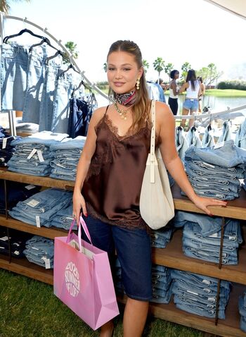 Full leaked Olivia holt private onlyfans photo