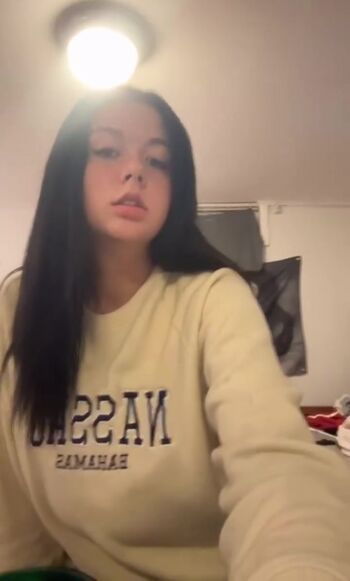 Full leaked Oliviagx private onlyfans photo