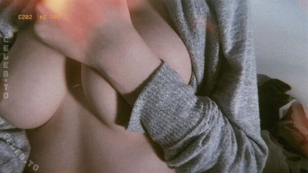 Full leaked Oliviashu page private onlyfans photo