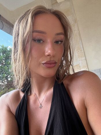 Full leaked Oliwia petryna page private onlyfans photo