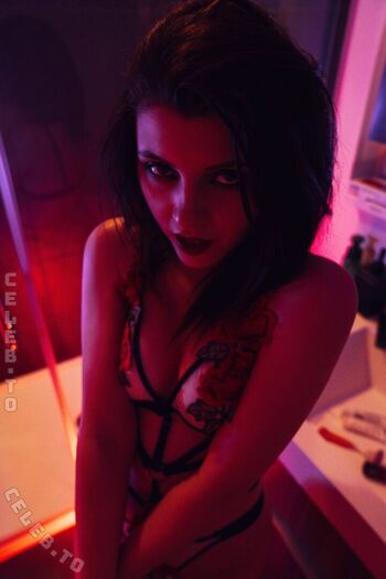 Full leaked Olyashaa page private onlyfans photo