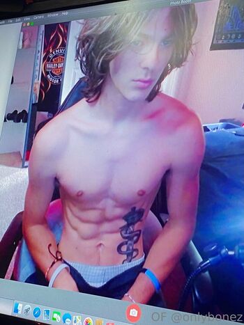 Full leaked Onlybonez private onlyfans photo