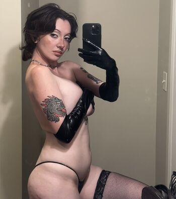 Full leaked Onlyzaboomafoo private onlyfans photo