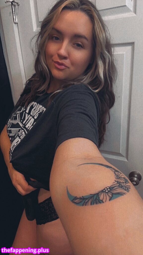 https: / oohkarla / oohkarlalala Nagie OnlyFans Zdjęcie #24