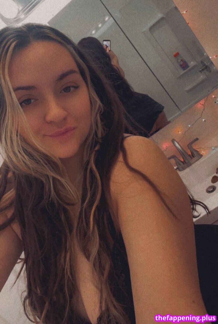 https: / oohkarla / oohkarlalala Çıplak OnlyFans Fotoğrafı #47
