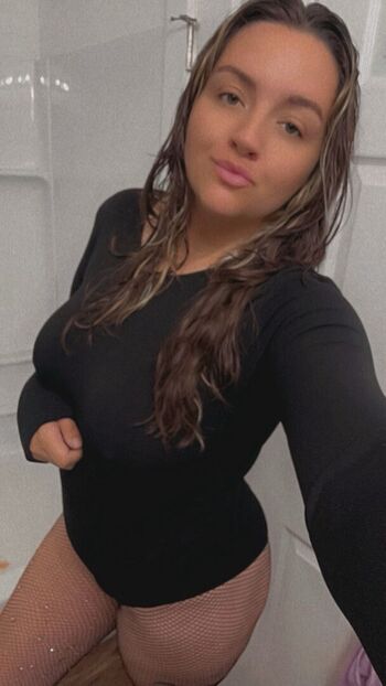 Full leaked Oohkarlalala private onlyfans photo