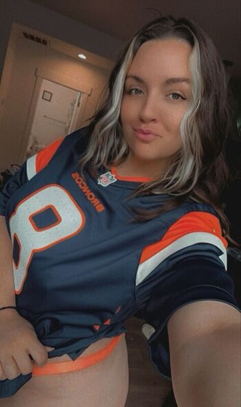 Full leaked Oohkarlalala private onlyfans photo