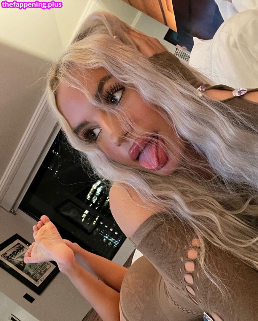 Oona longstreet / oona_who 누드 OnlyFans 사진 #3
