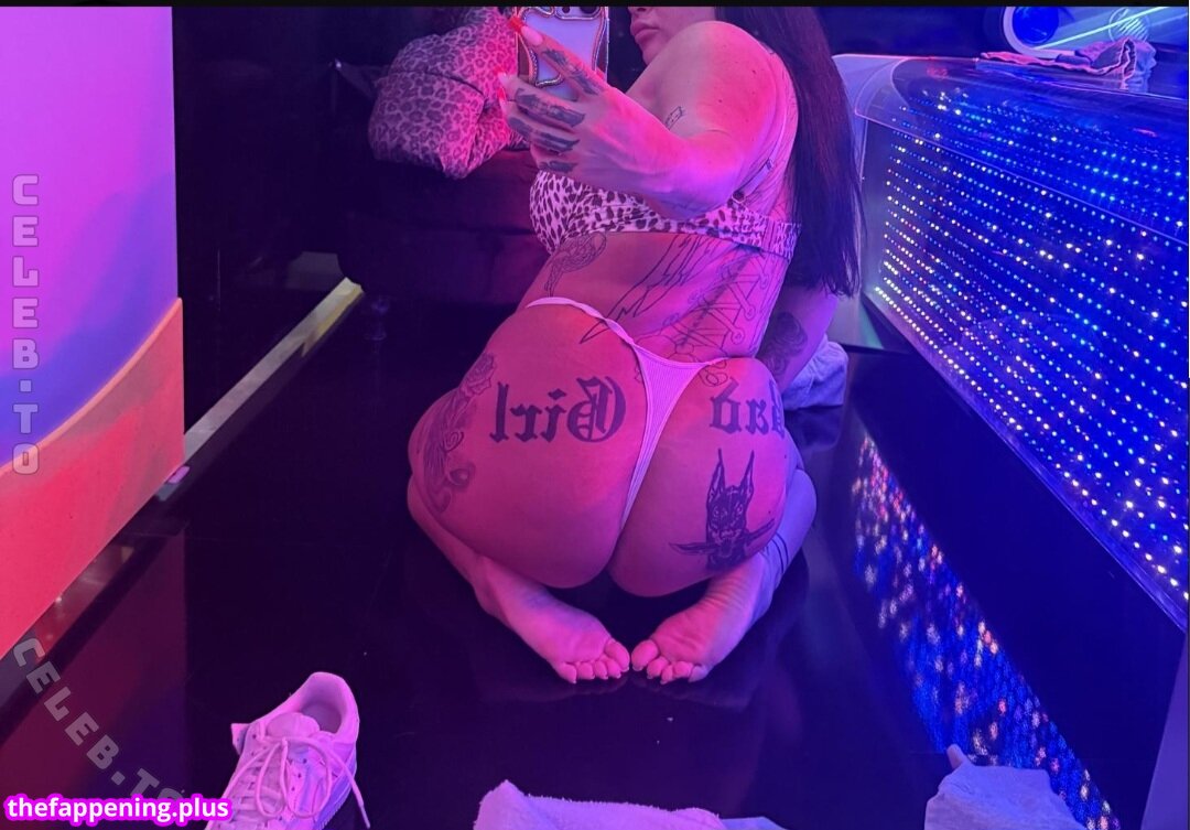 ML040 / Ml_offiziell / Oops! We ran into some problems. / https: / juuuicyml / melinacurves / melinacurves_official / mlyoffiziell / mlys_links / mlysecret 裸照OnlyFans照片 #202
