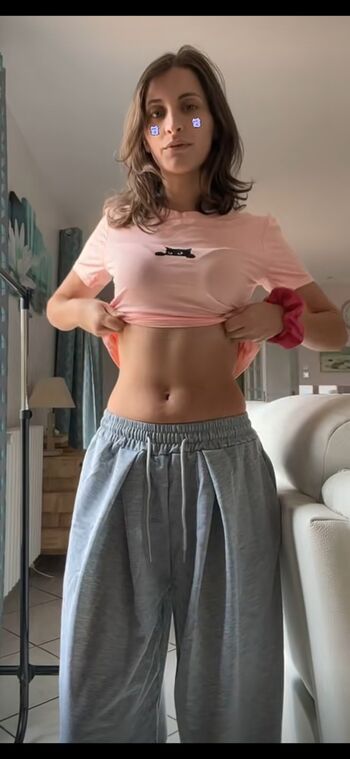 Full leaked Ophenya private onlyfans photo