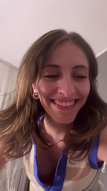 Full leaked Ophenya private onlyfans photo