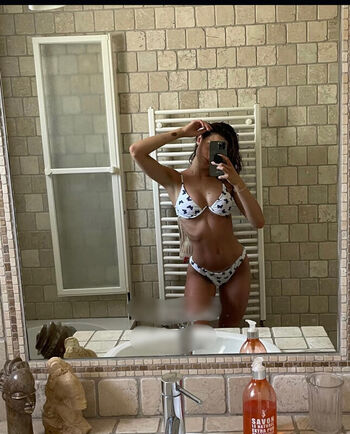 Full leaked Oscarine  page private onlyfans photo