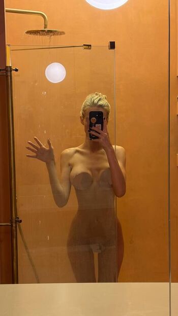 Full leaked Oxana streltsova private onlyfans photo